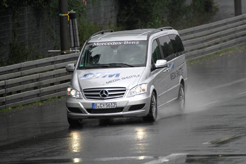 2012_media_shuttle_1